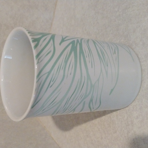 Starbucks coffee mug. - Picture 2 of 7